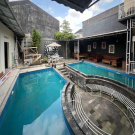 AN Homestay Syariah Mitra RedDoorz Wonosobo，位于沃诺索博的酒店
