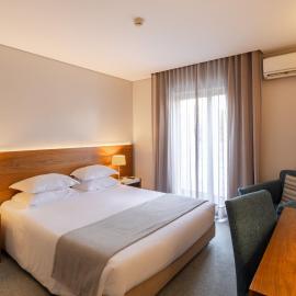 Hotel Navarras，位于阿马兰特的酒店