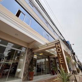 Darling Hotel Ciudad del Este,位于埃斯特城的酒店