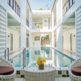 The Rubber Hotel Phuket，位于他朗的酒店