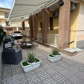 B&B Mamma Mia s，位于Airola的酒店
