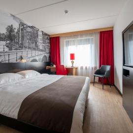 Bastion Hotel Leiden Oegstgeest，位于乌赫斯特海斯特的酒店