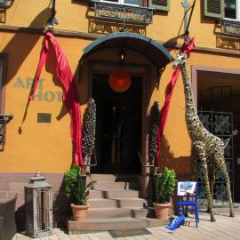 Art Hotel Neckar，位于内卡尔格明德的酒店