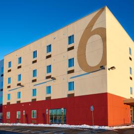 Motel 6 Wilkes Barre Arena，位于威克斯巴勒的酒店