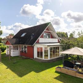Smålandshus，位于马里拉的酒店