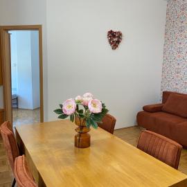 Apartma ROGATEC 2，位于Rogatec的酒店