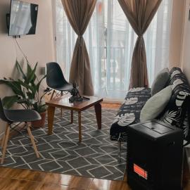 Departamento Dichato hasta 7 personas frente a la playa，位于迪卡托的酒店
