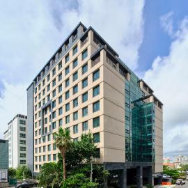 Jeju Grace Hotel，位于西归浦市的酒店