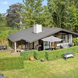 2 Bedroom Beautiful Home In Eskebjerg，位于伊斯科博约格的酒店