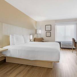 Best Western Plus Sugar Land-Stafford,位于舒格兰的酒店