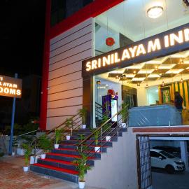 SRI NILAYAM Inn,位于蒂鲁帕蒂的酒店