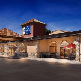 Best Western Grande River Inn & Suites，位于大章克申的酒店