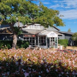 Fasthotel Narbonne，位于纳博讷的酒店