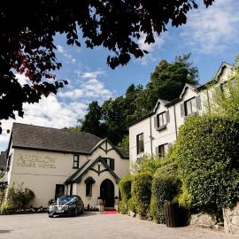 Aherlow House Hotel & Lodges,位于Aherlow的酒店