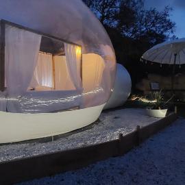 Glamping Burbuja Los Almendros，位于马拉加的酒店