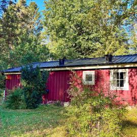 3 Bedroom Cozy Home In Knäred，位于Knäred的酒店
