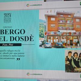 Albergo Motel Dosdè B&B，位于格罗肖的酒店