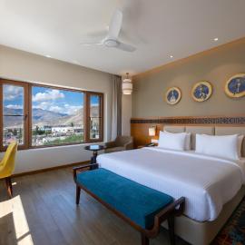 Charmwood Hotel,位于列城的酒店