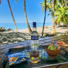 Ti Kay Paradi T1 - Accès plage direct，位于Saint-Pierre的酒店