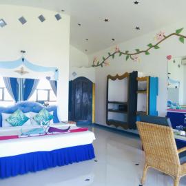 MG CHATEAU RESORT Grand Suites，位于Nacpan的酒店