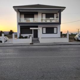 Luxury Apartments，位于Kostakioí的酒店
