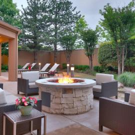 Courtyard by Marriott Oklahoma City Northwest，位于俄克拉何马城的酒店