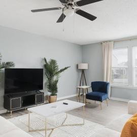 Cozy Home Plainfield Indy，位于普兰菲尔德的酒店