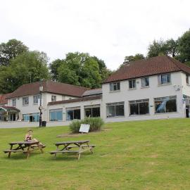 Shillingford Bridge Hotel，位于瓦灵福德的酒店