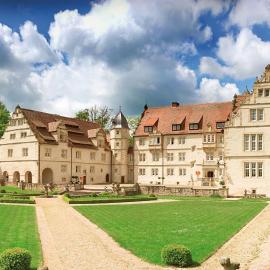 Schlosshotel Münchhausen，位于艾珍的酒店