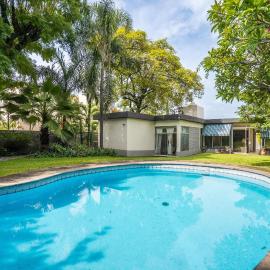 Family-Friendly Oasis with Pool in Cuernavaca，位于库埃纳瓦卡的酒店