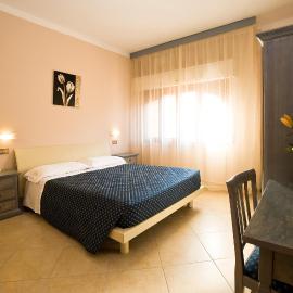 Villa Hotel Del Sole，位于丘西的酒店