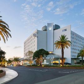 Crown Promenade Perth，位于珀斯的酒店