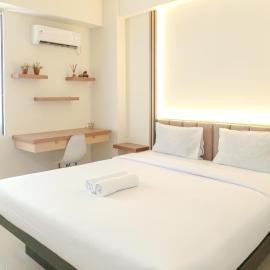 Cozy Stay Studio Room at Altuz Seturan Yogyakarta Apartment By Travelio