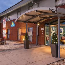 Days Inn by Wyndham Telford Ironbridge,位于特尔福德的酒店