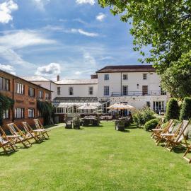 Winchester Royal Hotel，位于温彻斯特的酒店