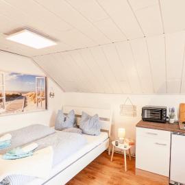Urlaubsmagie - Ferienwohnung Tagtraum - Garten mit Terrasse & Saisonaler Pool - H4，位于塞布尼茨的酒店