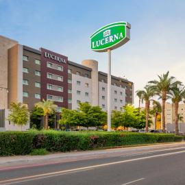 Hotel Lucerna Hermosillo，位于埃莫西约的酒店