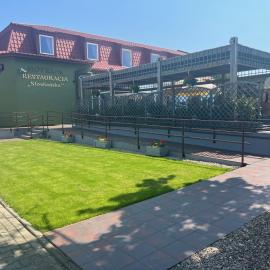 Pokoje gościnne Słowiańska Słońsk (restauracja)，位于Słońsk的酒店