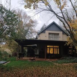 Little Fields Country House and Cottages，位于霍维克的酒店