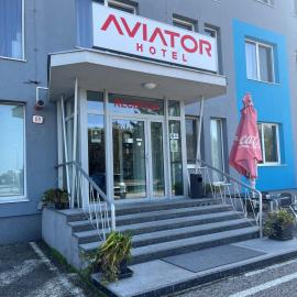 Aviator Garni Hotel Bratislava，位于布拉迪斯拉发的酒店