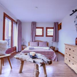 Chalet Alpina résidence Val Claret，位于蒂涅的酒店