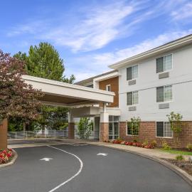 Fairfield Inn & Suites Portland West Beaverton，位于比弗顿的酒店