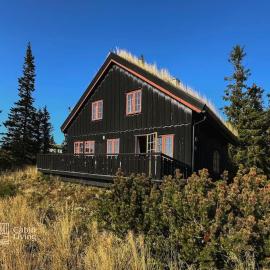 Original Olympic cabin ski in out Hafjell，位于Hunder的酒店