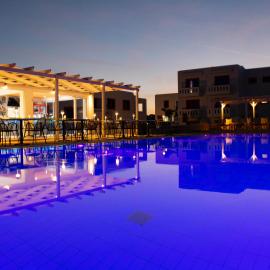 Bouradanis Art Hotel，位于马尔马里的酒店