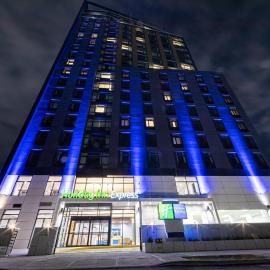 Holiday Inn Express Long Island City E - New York by IHG,位于皇后区的酒店
