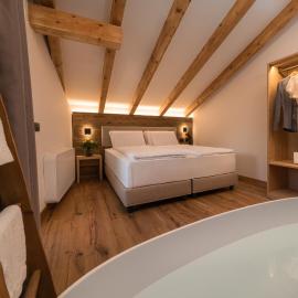 Green Hotel Genzianella，位于Roncone的酒店