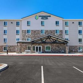 WoodSpring Suites Corona,位于科罗娜的酒店