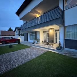 Residence Casablanca，位于Cârcea的酒店