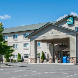 Quality Inn & Suites Sequim at Olympic National Park，位于塞奎姆的酒店