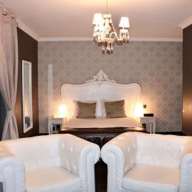 V E R O N E - Rooms & Suites - Liège - Rocourt，位于列日的酒店
